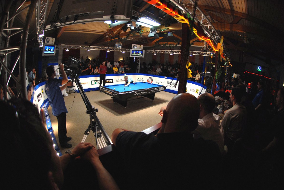 AUT_final_ambiance Patricks centercourt 1